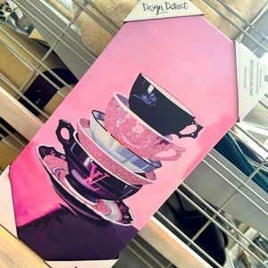 🛑SOLD🛑🩷DESIGNER AUTHENTIC WALL ART 🖼️